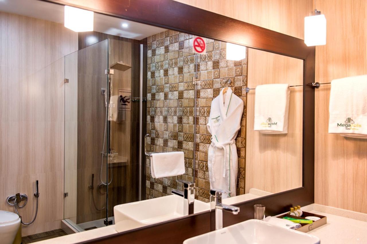 Megapolis Hotel Shymkent Luaran gambar