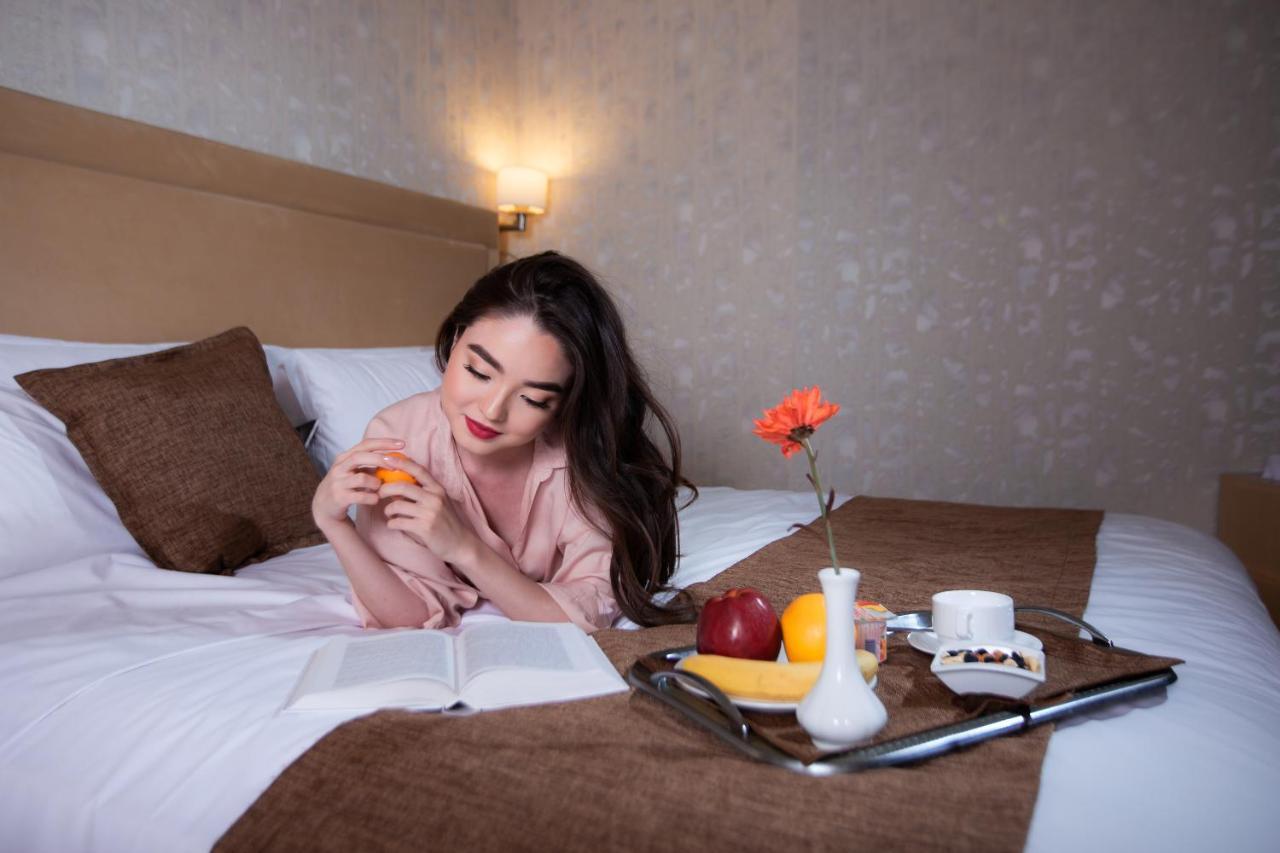 Megapolis Hotel Shymkent Luaran gambar