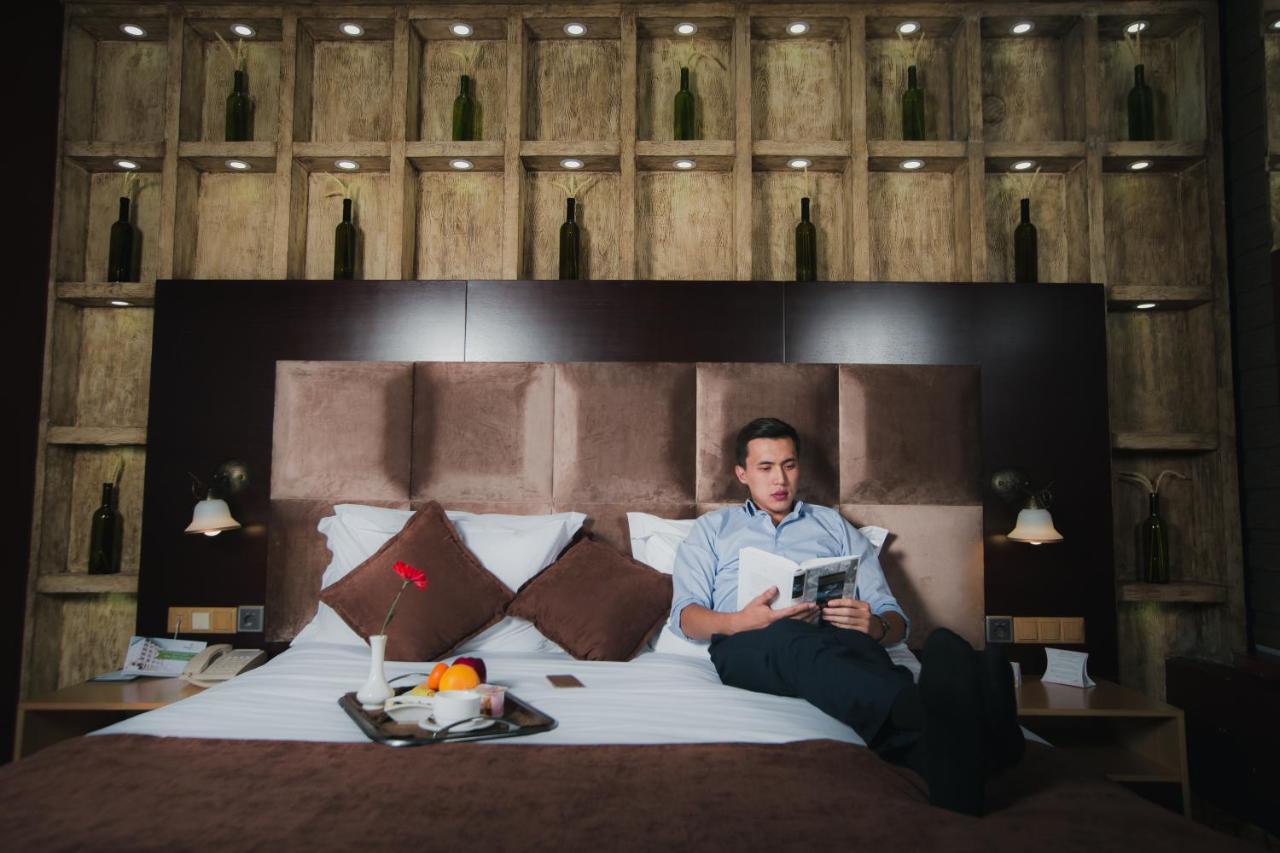 Megapolis Hotel Shymkent Luaran gambar