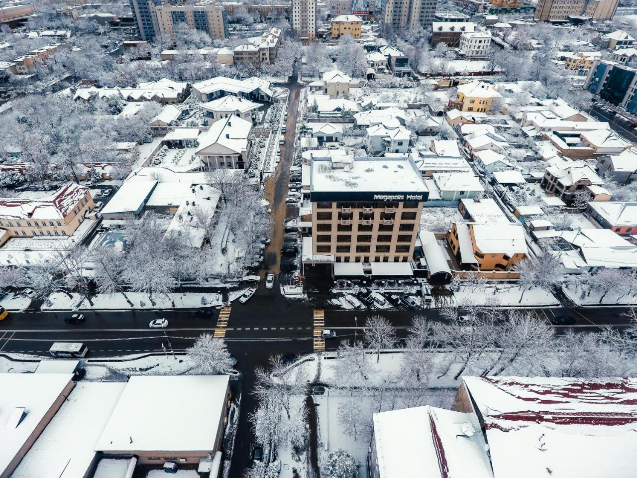Megapolis Hotel Shymkent Luaran gambar